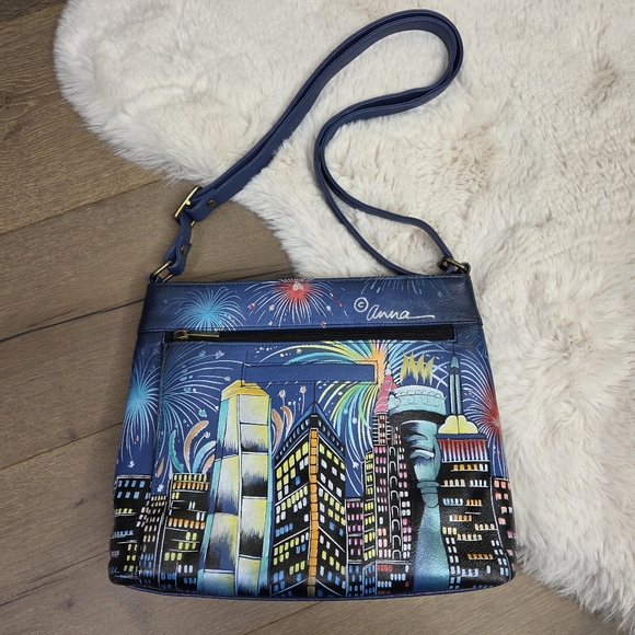 Anuschka Hand Painted Lady Liberty Statue Blue New York Cityscape Crossbody Bag - Picture 2 of 16
